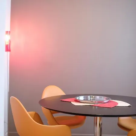 The Orange Flats - European District