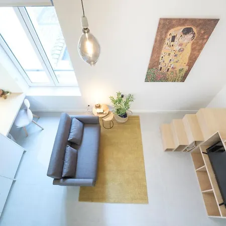 Apartmán With View *