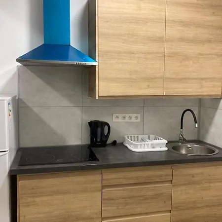 Superbe Au 1er Etage, Proche De La Gare Du Midi Apartman