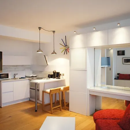 Berlaymont Ohy * בריסל