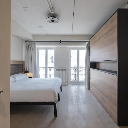 Otel Latroupe Grand Place Brüksel