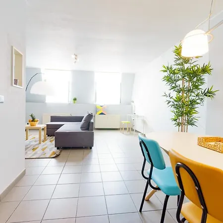 Apartment Downtown