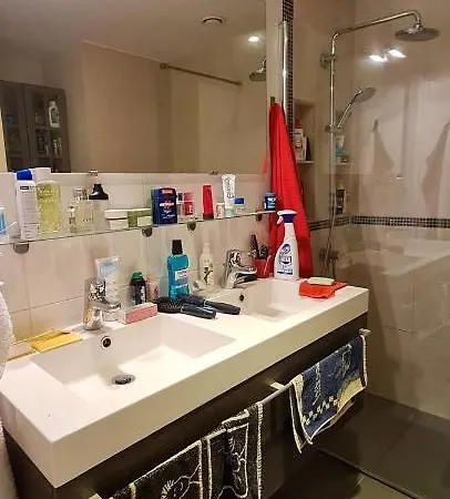Parc Josaphat Apartamento *