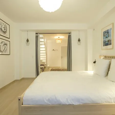 شقة Nice 3 Bedrooms Duplex Between Kanal & Tour & Taxis *
