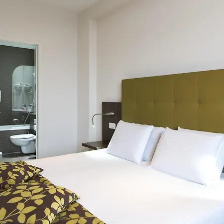 Hotel Chambord 3*