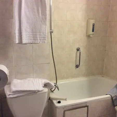 Aristote Hotel