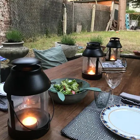 Charming 2-bedroom & Garden Bruxelles