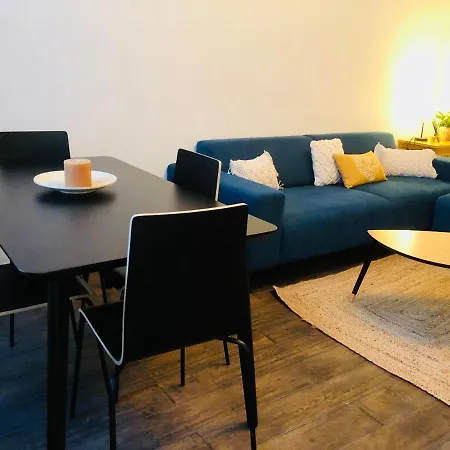 Great 3 Bedrooms/ 3 Bathrooms In The Heart Of Eu Area Brüsszel