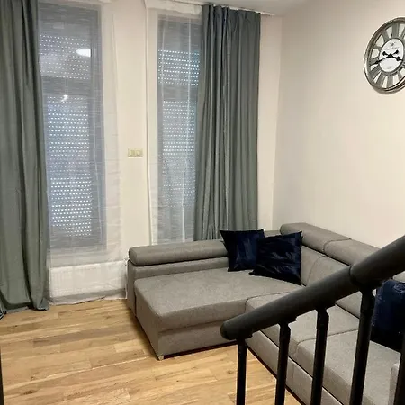 Exclusive Two-level With Private Terrace On The Canal Apartman