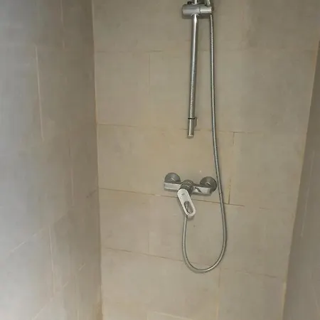 B96 2 Bedrooms Bruxelas