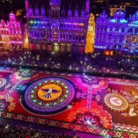 شقة Cinquantenaire