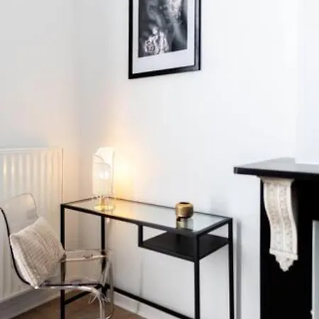 Manoir Bel Horizon Avec Grand Jardin Et Parking Prive