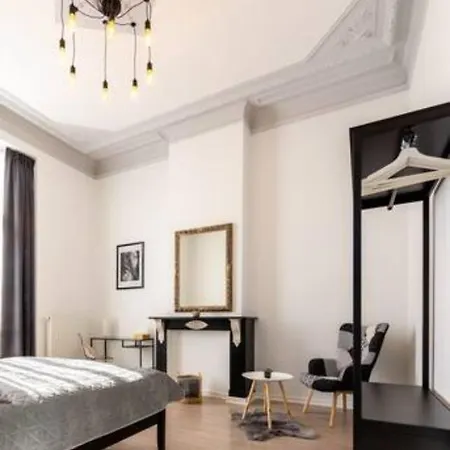 Manoir Bel Horizon Avec Grand Jardin Et Parking Prive Ferienhaus *