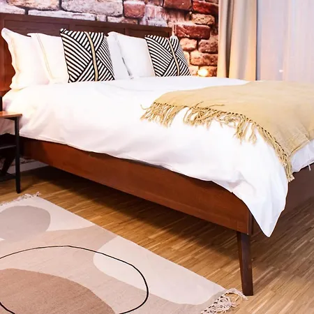 R213 Residences Botanique דירה