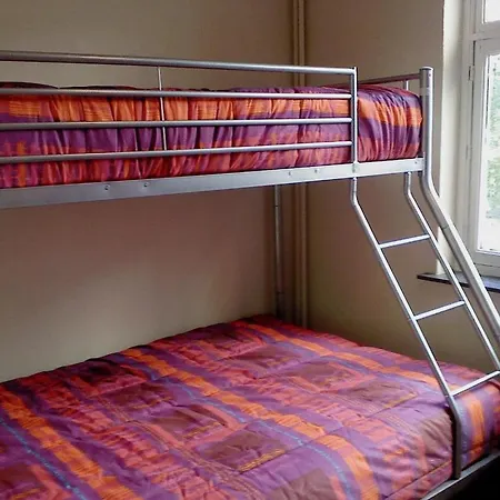 Hostel Louise *