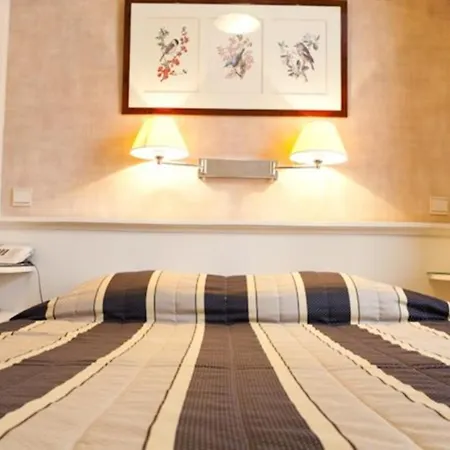 Des Colonies By Mercure Hotel 3*