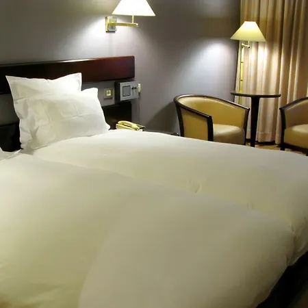 Hotel Bedford Y Congress Centre 3*