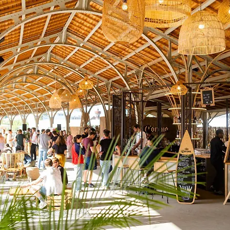 Homestay Center Luxe Tours Et Taxi Brussels