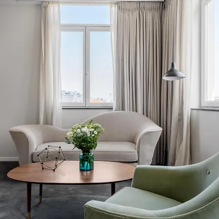 Hotel Numa Lief 4*