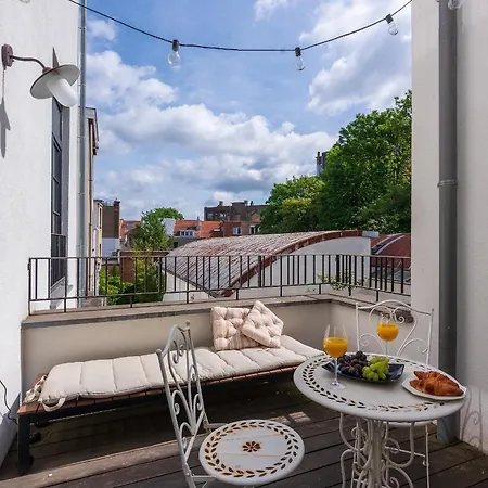 Vleurgat Terrace *