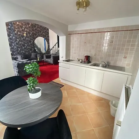 La Bourse מלון 3*