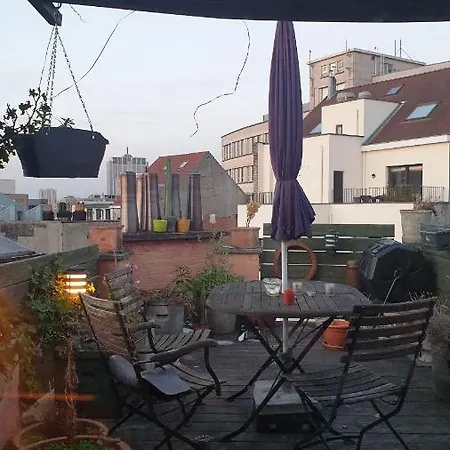 Lovely 2 Bedroom Penthouse With Terrace * Brüsszel