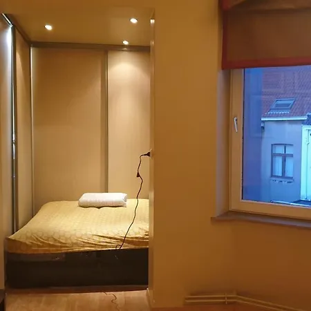 Apartman Lovely 2 Bedroom Penthouse With Terrace *
