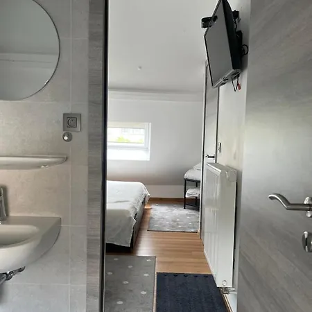 Au Marolles Atomium * בריסל