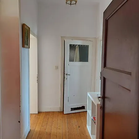 Rustic Rest 브뤼셀