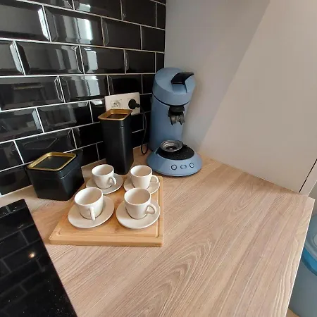 Cozy Apartement In Ixelles Apartamento *