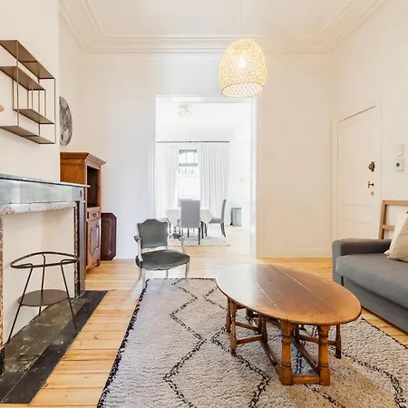One Bedroom Self Check In In Center Of Trendy St Gilles Appartement *