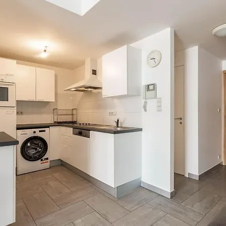 Apartamento Beautiful 1br/1bar In E.u. District *