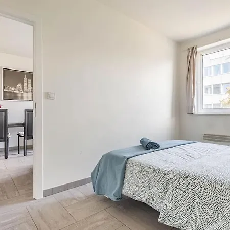 Apartamento Beautiful 1br/1bar In E.u. District Bruxelas