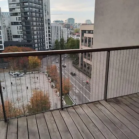 Beautiful 2br/2bar Apartement In European District Apartment
