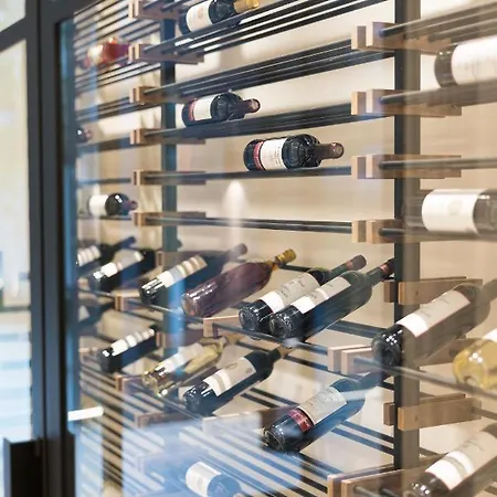 Luxury 3 Bedrooms Townhouse In Perfect Location