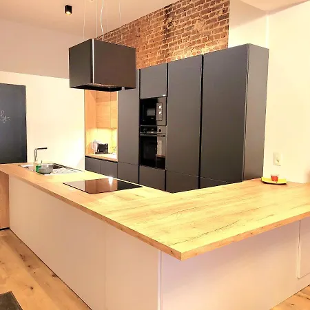 Brand New Camelia With Private Bathroom