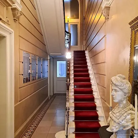 Bed & Breakfast Maison Jamaer 3*