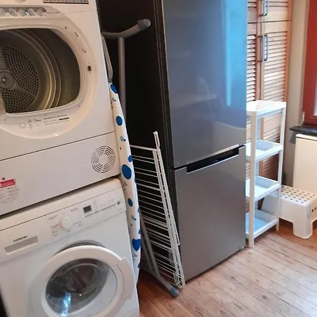 Apartman Triplex Magnifique Avec 3 Chambres Et Terrasse Brüsszel