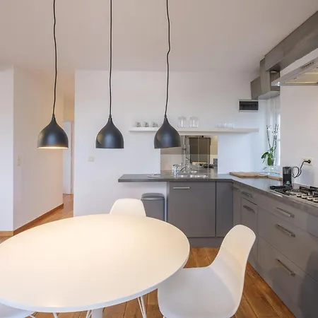 Penthouse Idealement Situe * Brüsszel