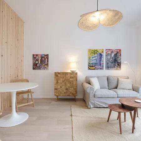 Ravissant Avec Balcon Proche Abbaye De La Cambre Et Avenue Louise Apartman Brüsszel