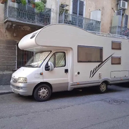 Lina Camper Campingplatz Brüssel