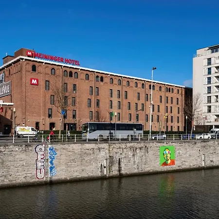Otel Meininger Center