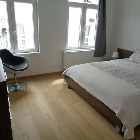 Marie Therese Apartment *