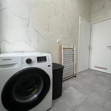 L Escapade Urbaine *