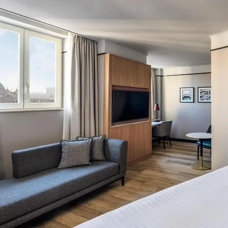מלון Marriott Grand Place 4*