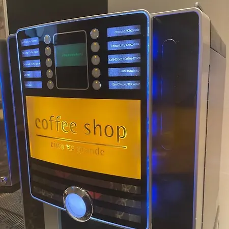 Safestay Grand Place Hotell