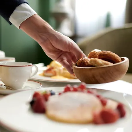 Juliana & - Centre Hotel 5*