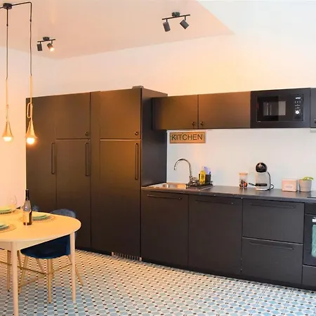 Apartment Sweet Center *