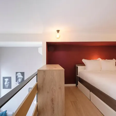 Apartmán With View