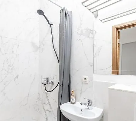 Argonne Gare Du Midi 29 *